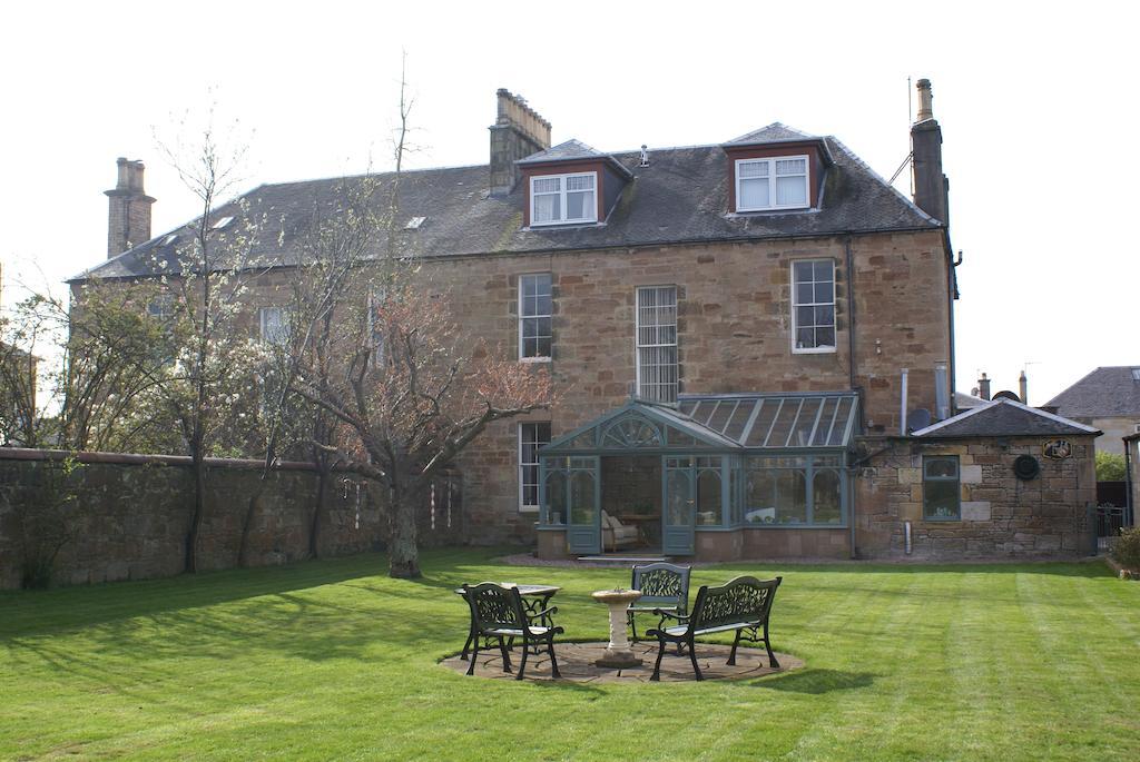 Langley Bank Guest House แอร์ ภายนอก รูปภาพ