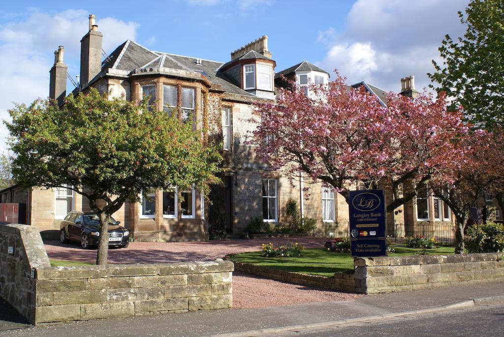 Langley Bank Guest House แอร์ ภายนอก รูปภาพ