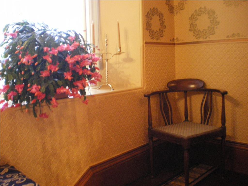 Langley Bank Guest House แอร์ ภายนอก รูปภาพ